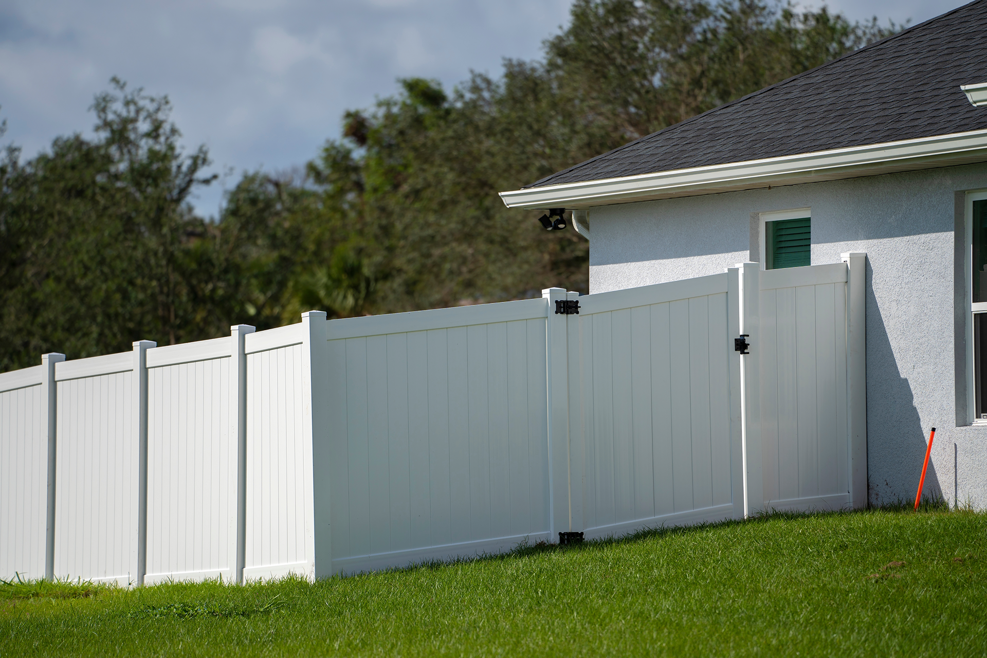 nashville fence painting